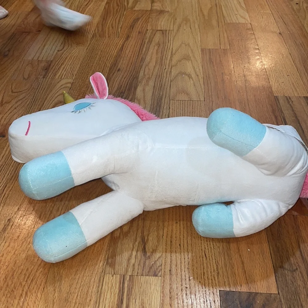 NEW Kids Unicorn 3D Figural Plush Decorative Throw Pillow, 13 x 12.24